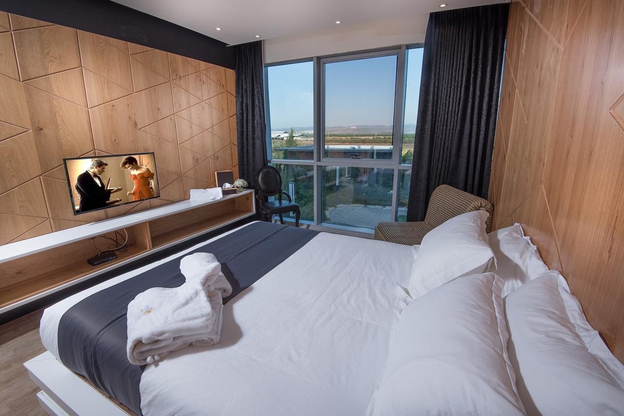 Rimonim Aquaduct Hotel Regba Экстерьер фото